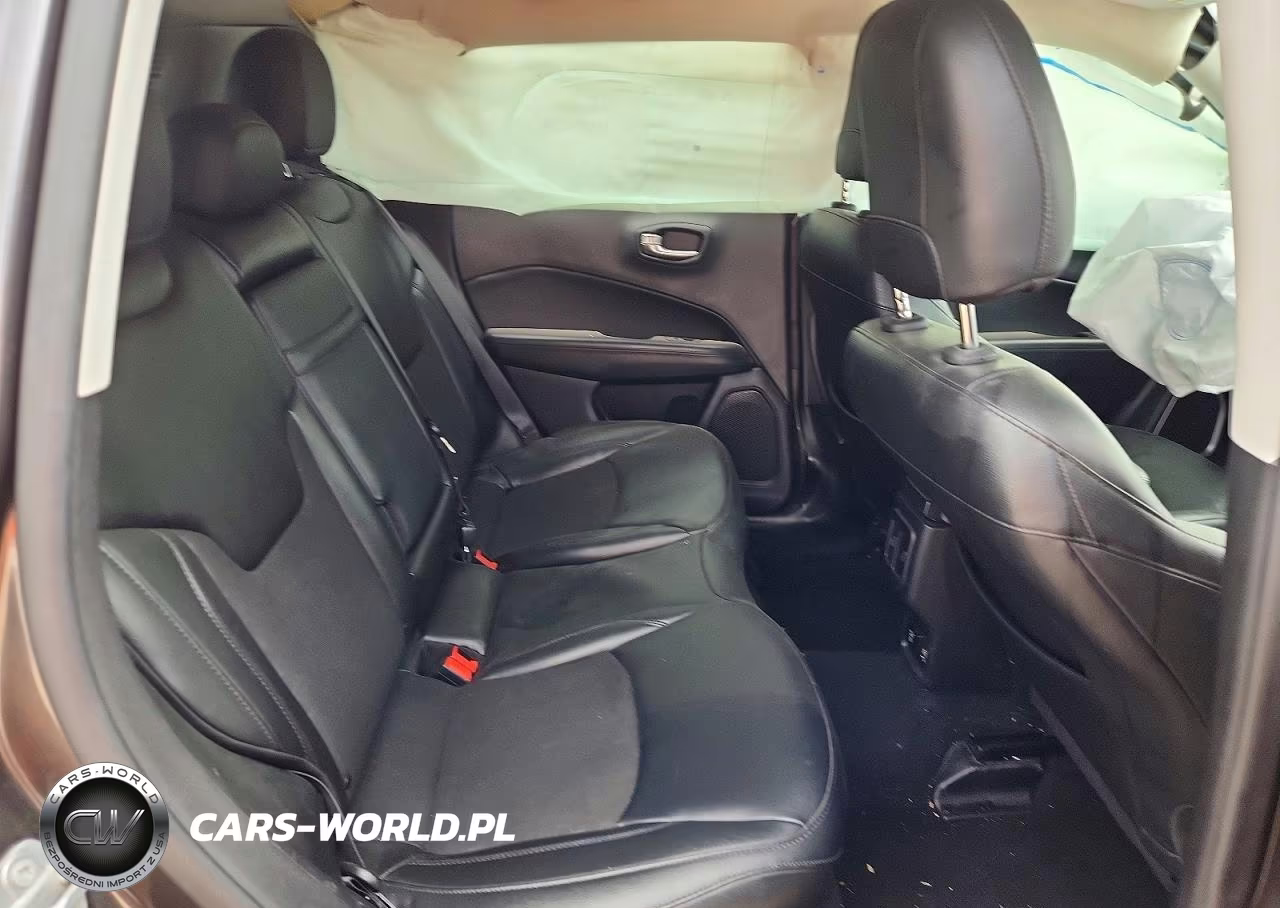 2020 Jeep Compass Latitude VIN:3C4NJCBB4LT117798 - 10