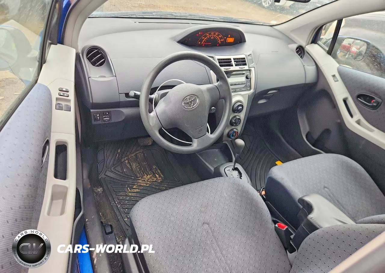 2011 Toyota Yaris Base VIN:JTDJT4K39B5335256 - 8