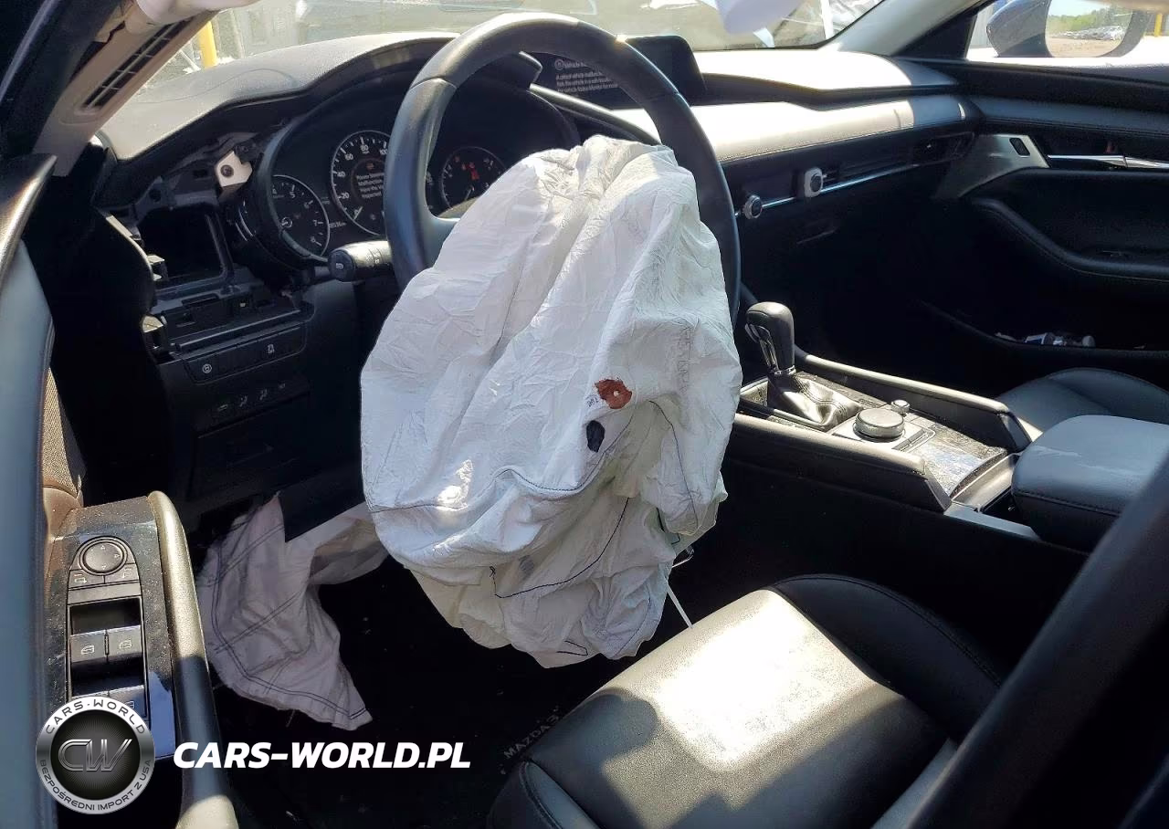 2020 Mazda 3 Preferred VIN:3MZBPBDM5LM117861 - 8