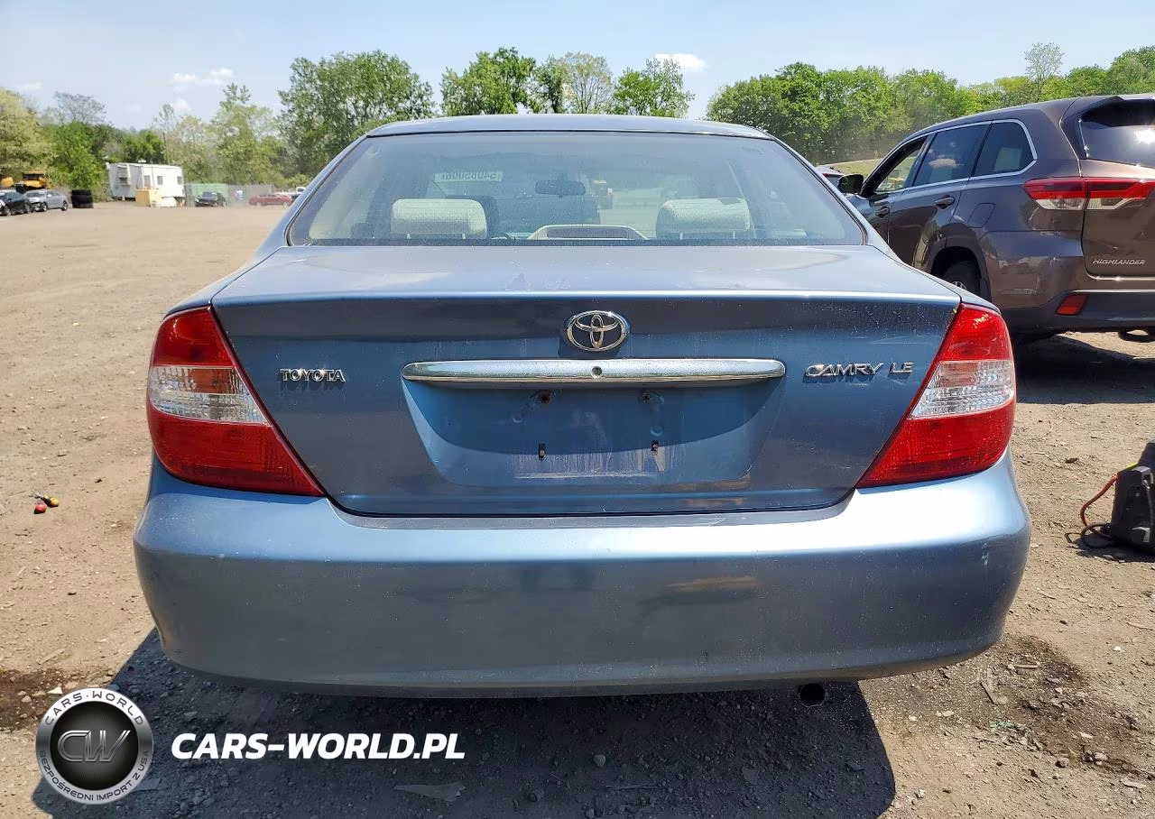 2002 Toyota Camry Le VIN:4T1BE32K02U564829 - 6