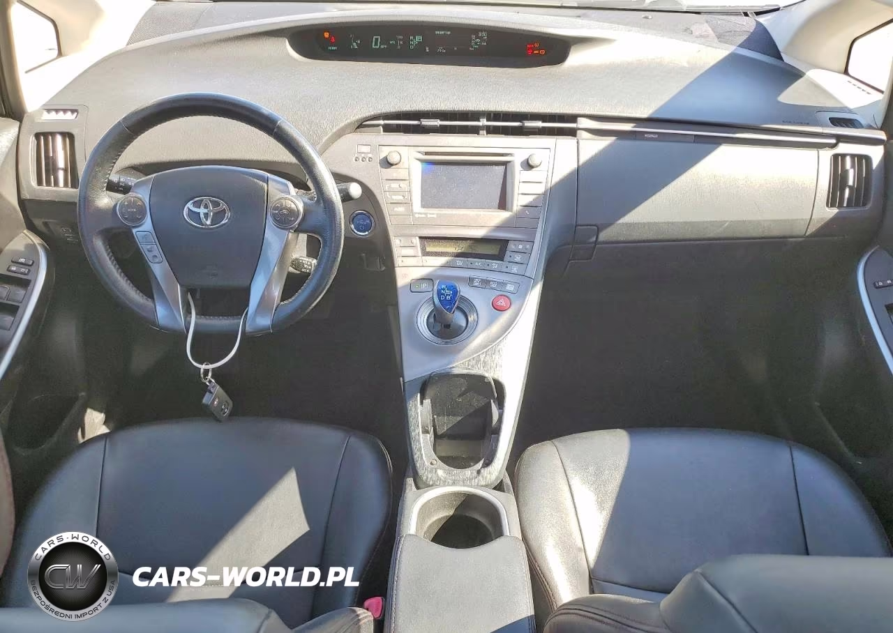2013 Toyota Prius Persona Series Se VIN:JTDKN3DU4D1664133 - 8