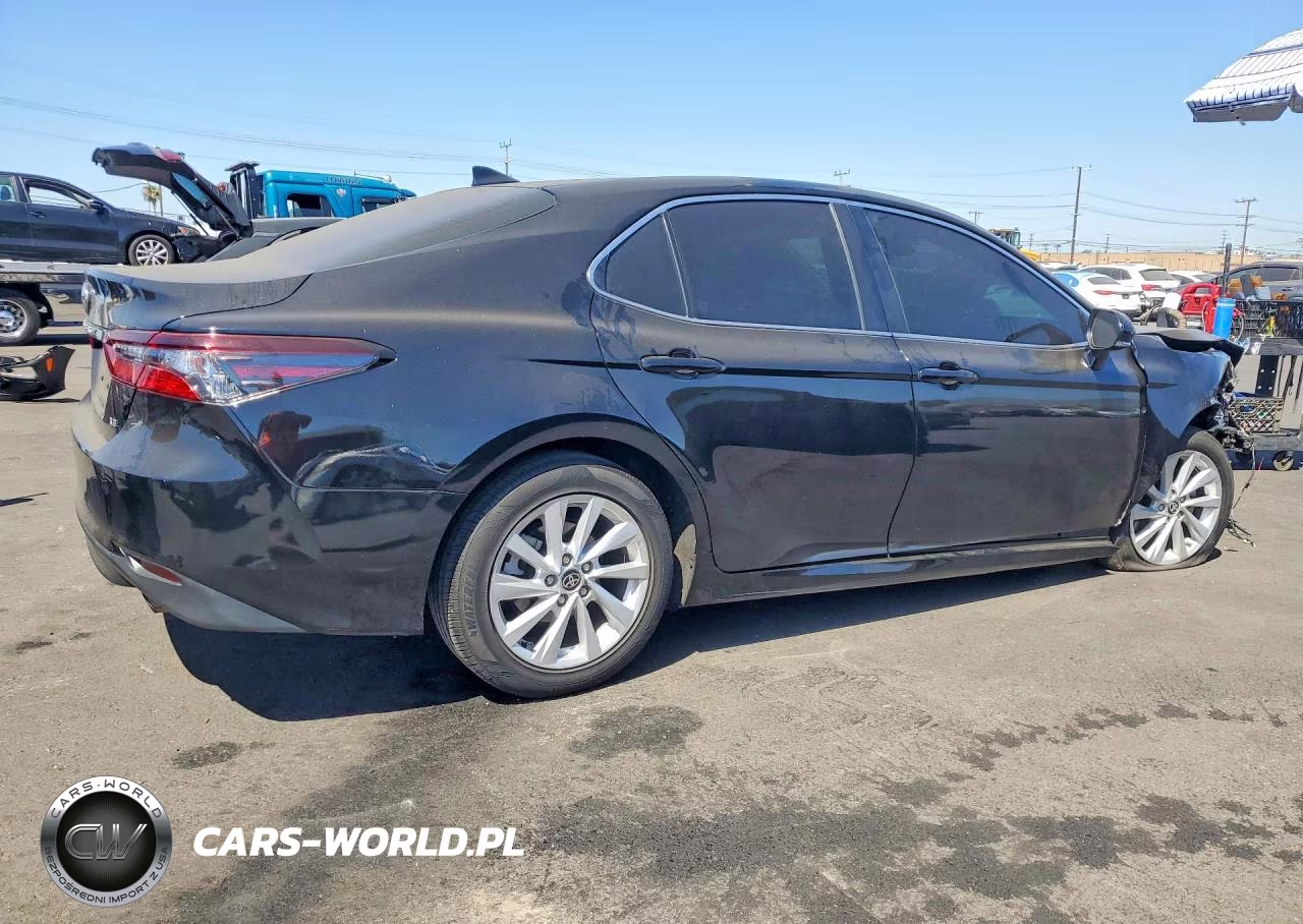 2024 Toyota Camry Le VIN:4T1C11AK6RU921592 - 3