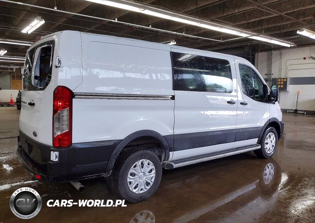 2024 Ford Transit 250 Delivery Van VIN:1FTBR1Y88RKB04154 - 3