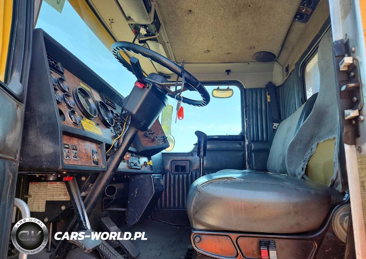 2001 Kenworth Construction T800 VIN:1NKDLU0X71J875261 - 5