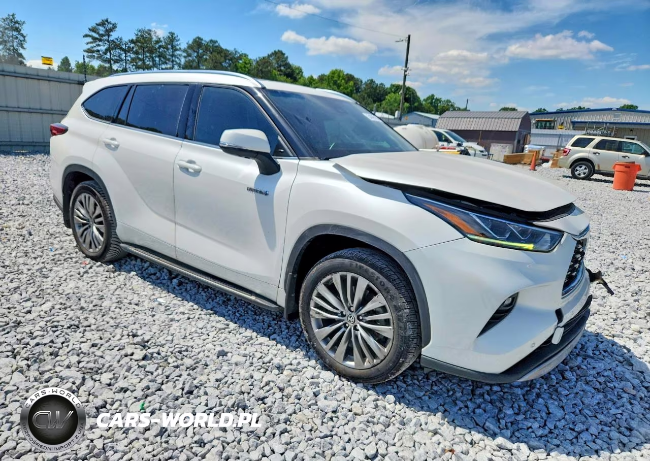 2021 Toyota Highlander Hybrid Platinum VIN:5TDFARAH6MS004699 - 4