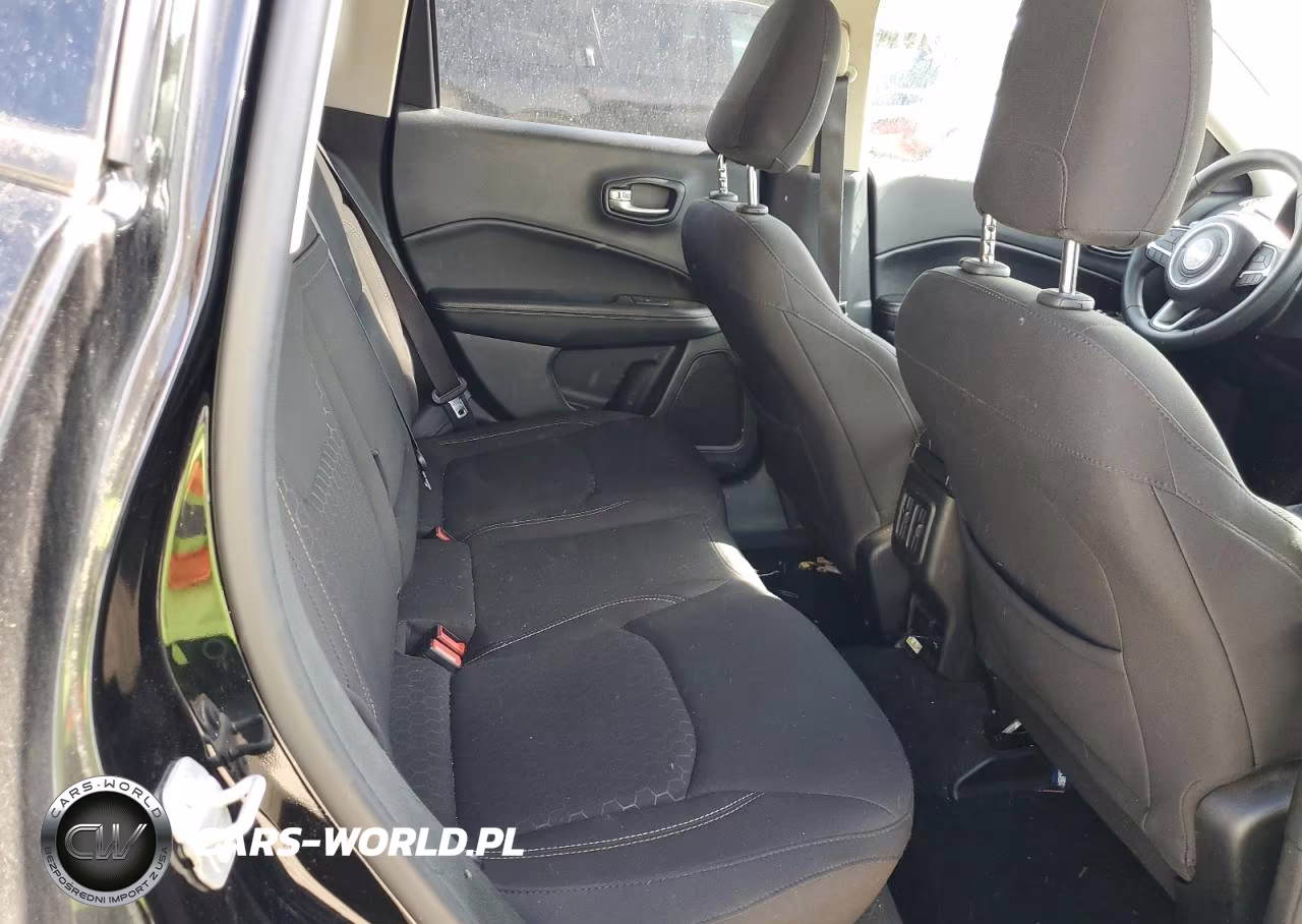 2018 Jeep Compass Sport VIN:3C4NJCAB3JT425298 - 11