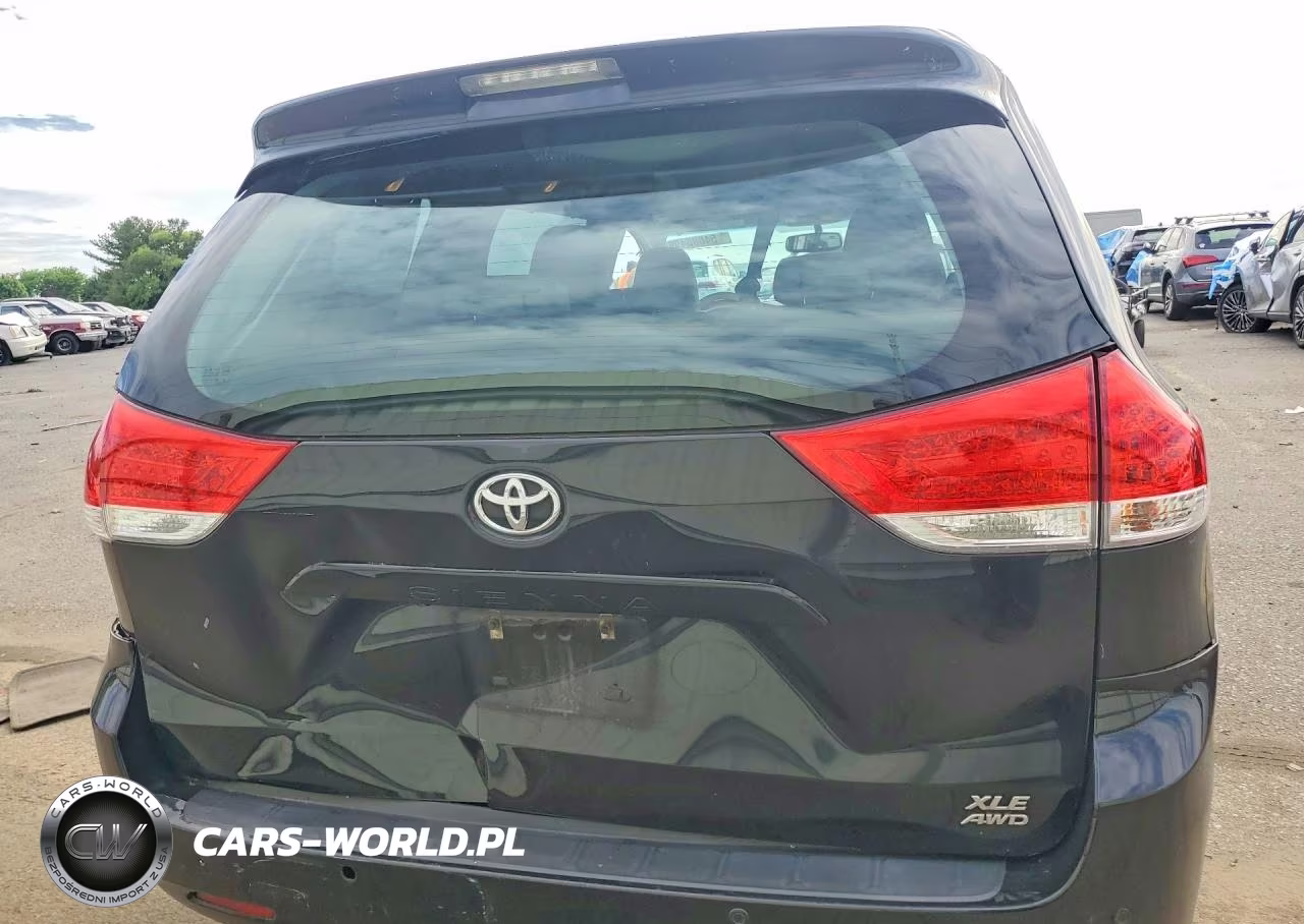 2013 Toyota Sienna Xle 7-Passenger VIN:5TDDK3DC6DS071210 - 6