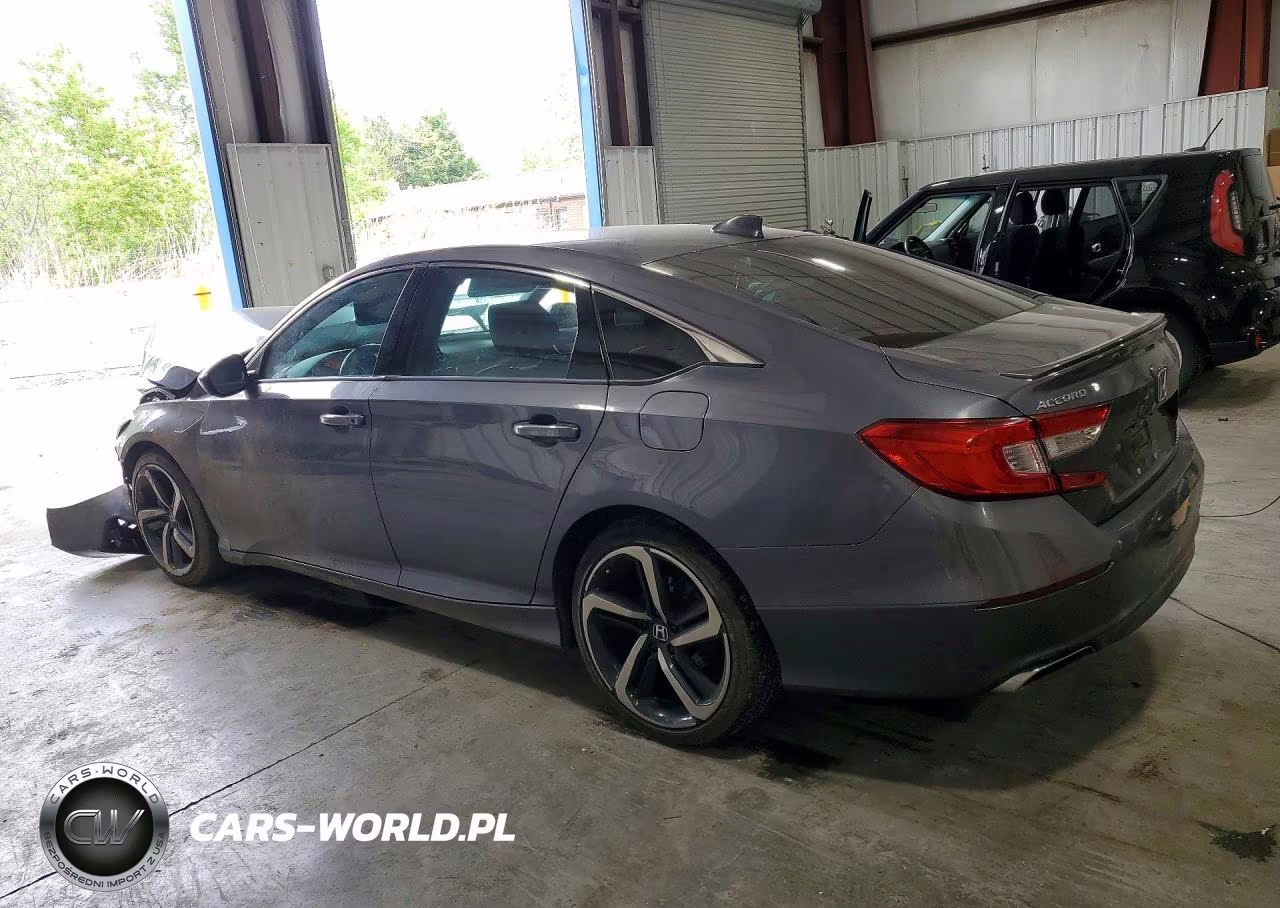 2018 Honda Accord Sport VIN:1HGCV1F31JA122143 - 2