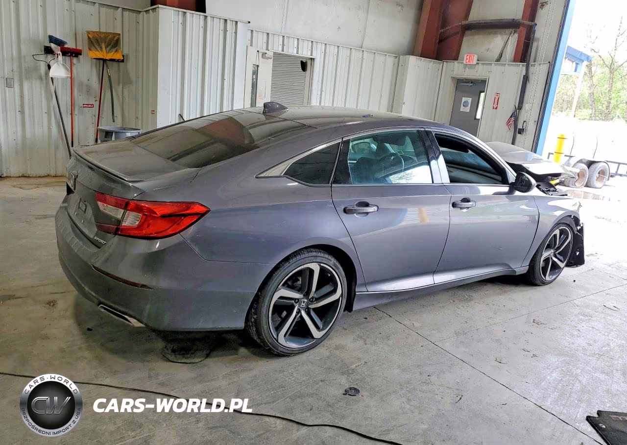 2018 Honda Accord Sport VIN:1HGCV1F31JA122143 - 3