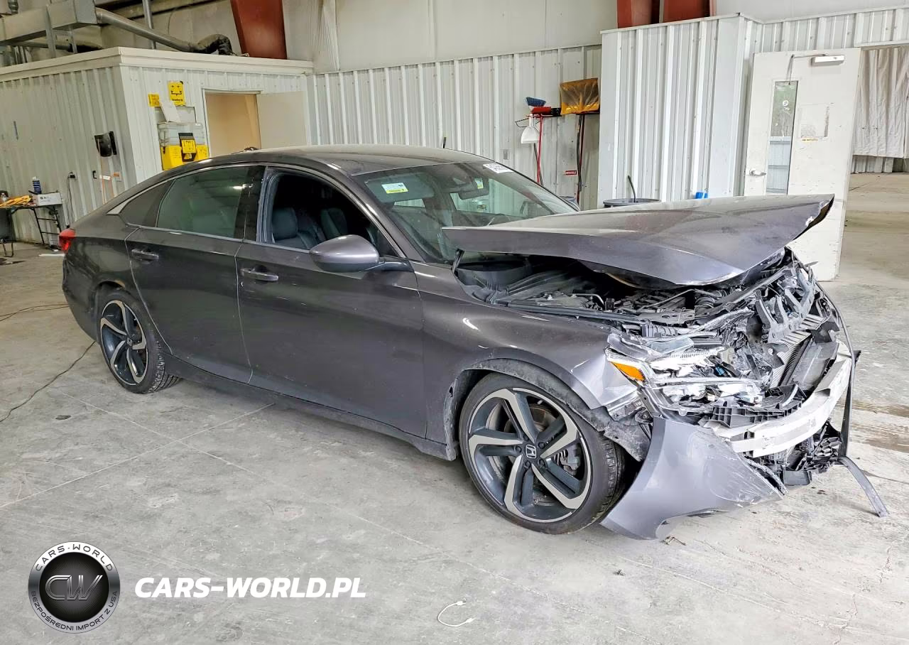 2018 Honda Accord Sport VIN:1HGCV1F31JA122143 - 4