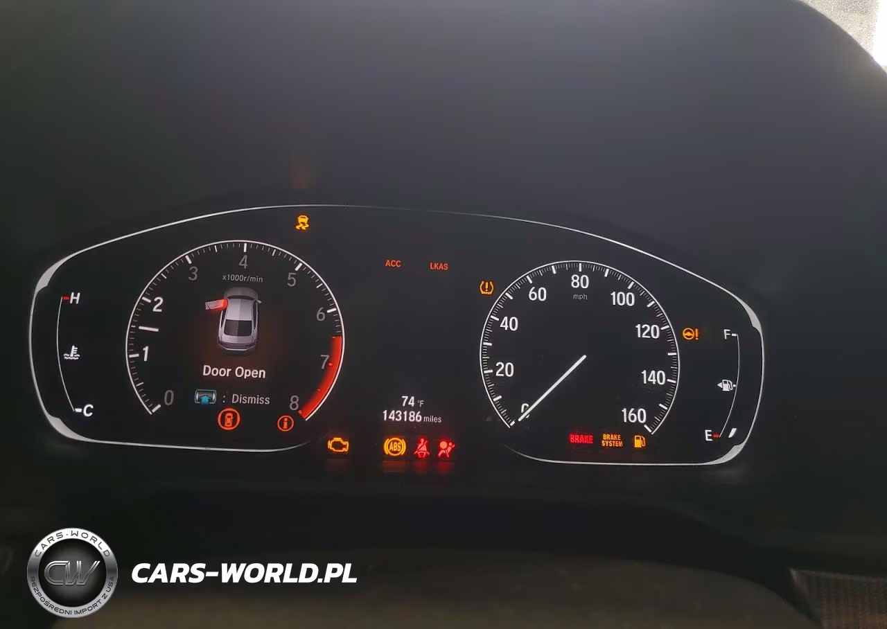 2018 Honda Accord Sport VIN:1HGCV1F31JA122143 - 9