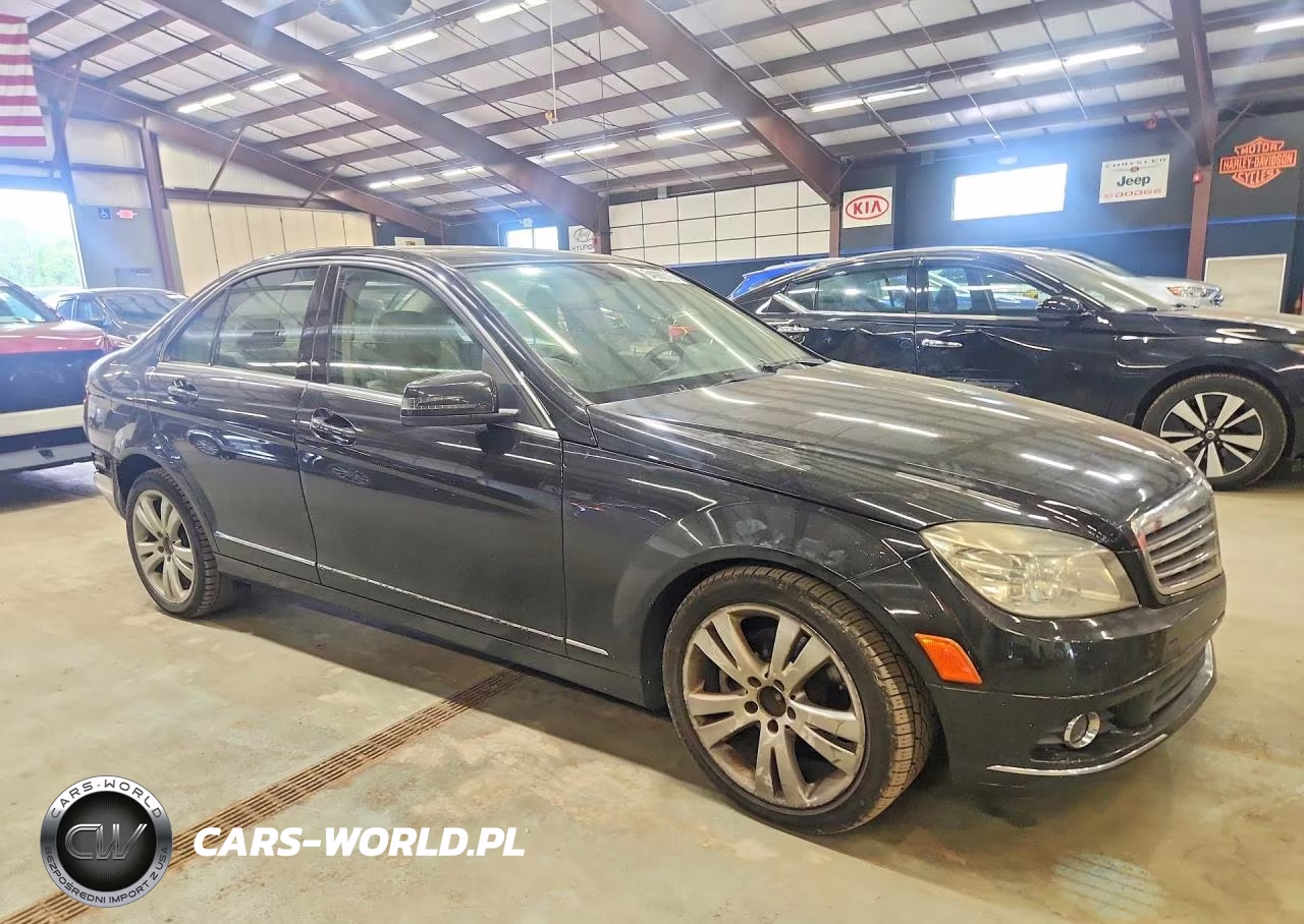 2011 Mercedes-Benz C 300 4Matic VIN:WDDGF8BB5BR139653 - 4
