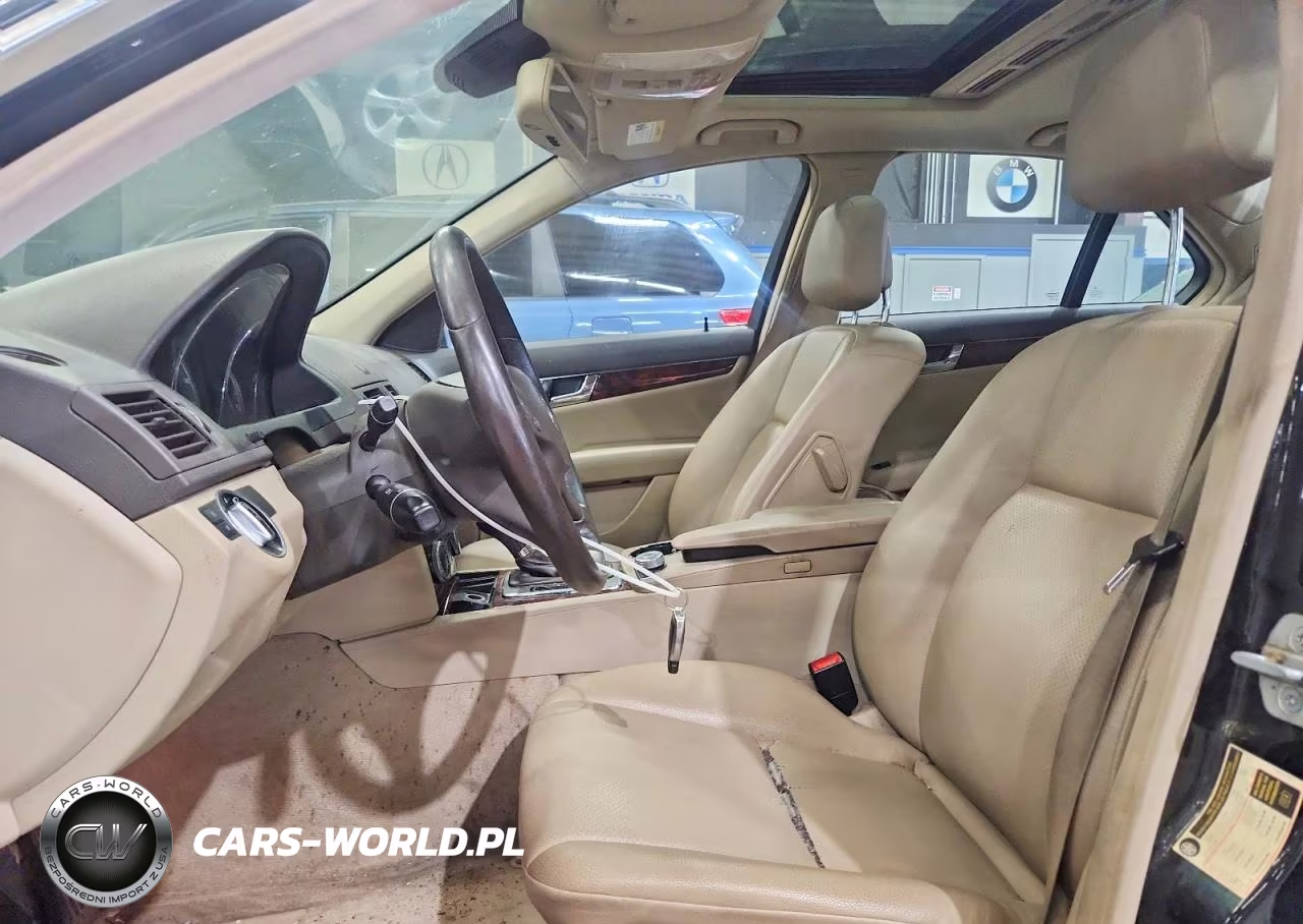2011 Mercedes-Benz C 300 4Matic VIN:WDDGF8BB5BR139653 - 7