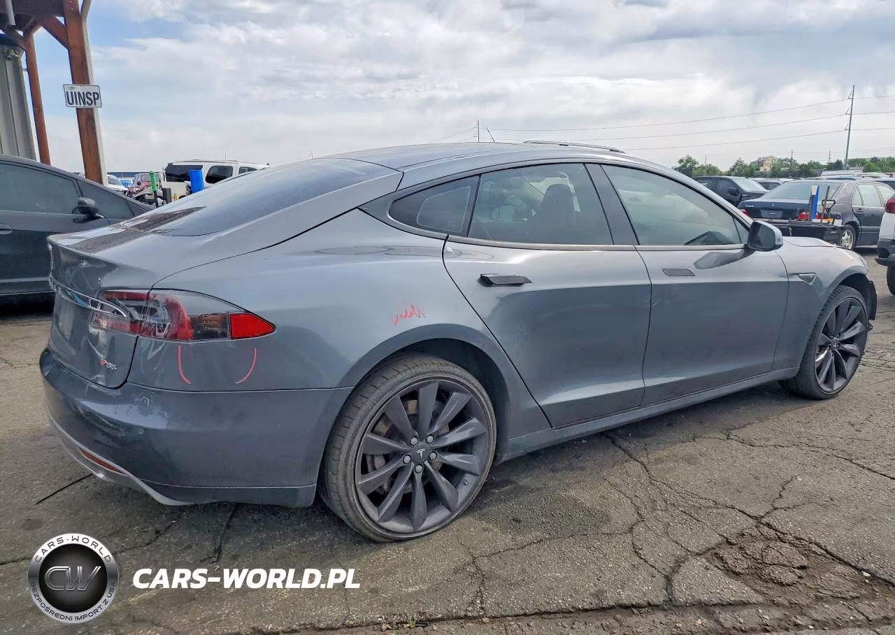 2013 Tesla Model S VIN:5YJSA1DP5DFP26625 - 3