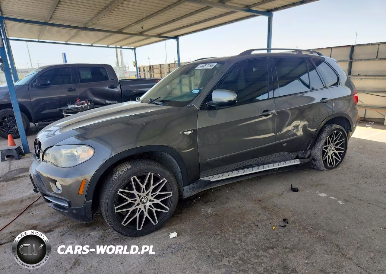 BMW X5 4.8I