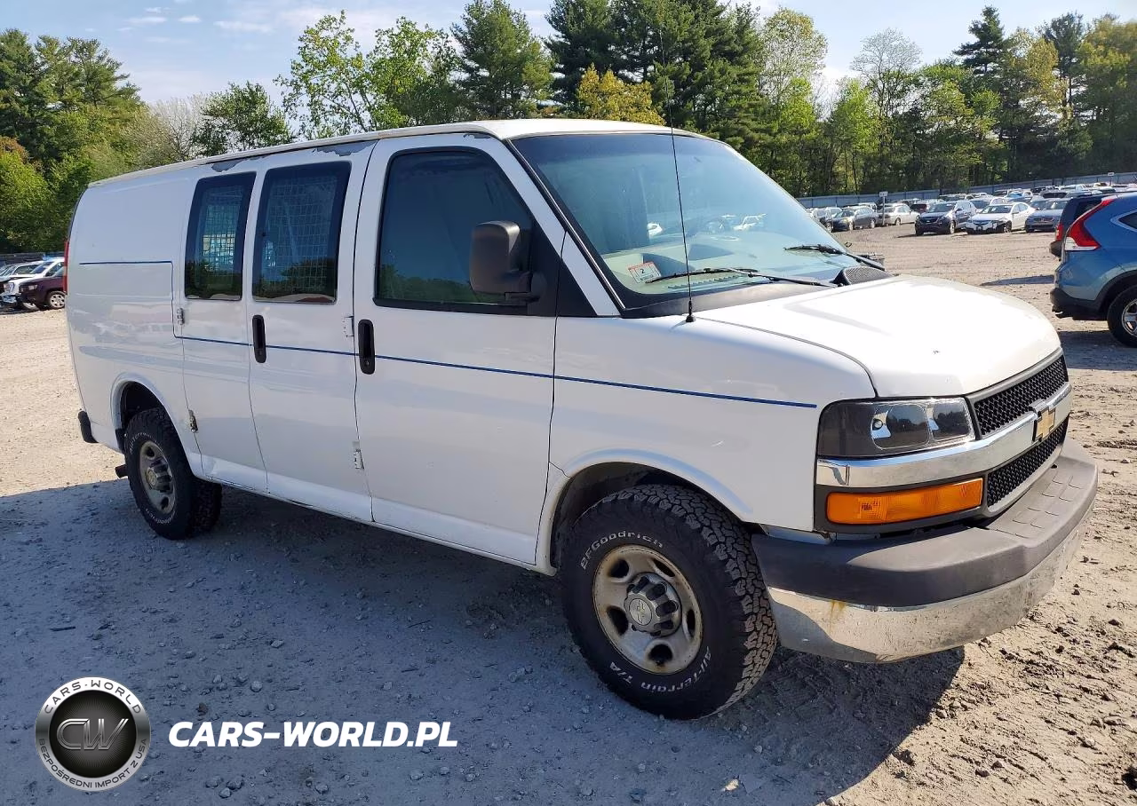 2011 Chevrolet Express G3500 VIN:1GCZGTCG3B1145205 - 4