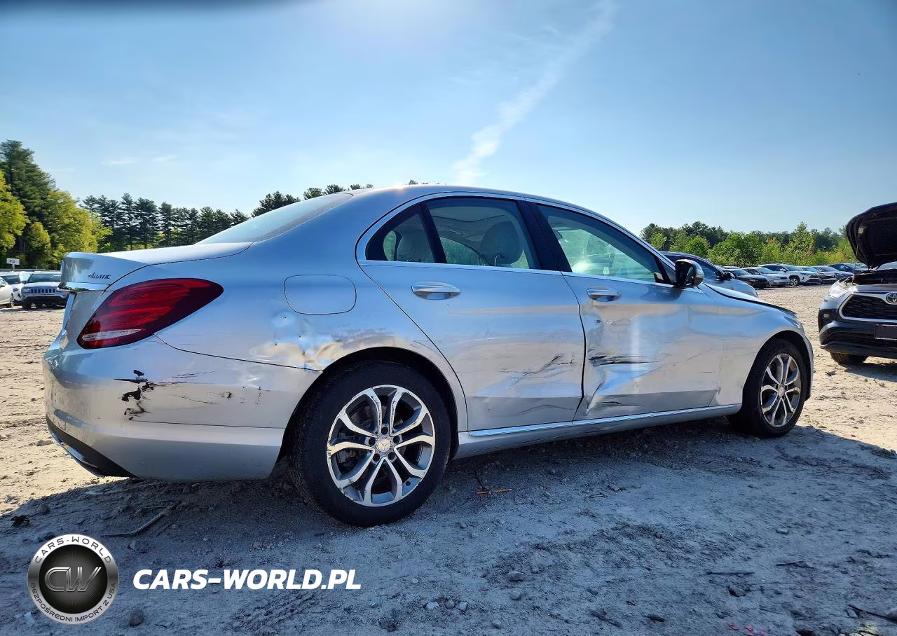 2015 Mercedes-Benz C 300 4Matic VIN:55SWF4KB5FU033650 - 3