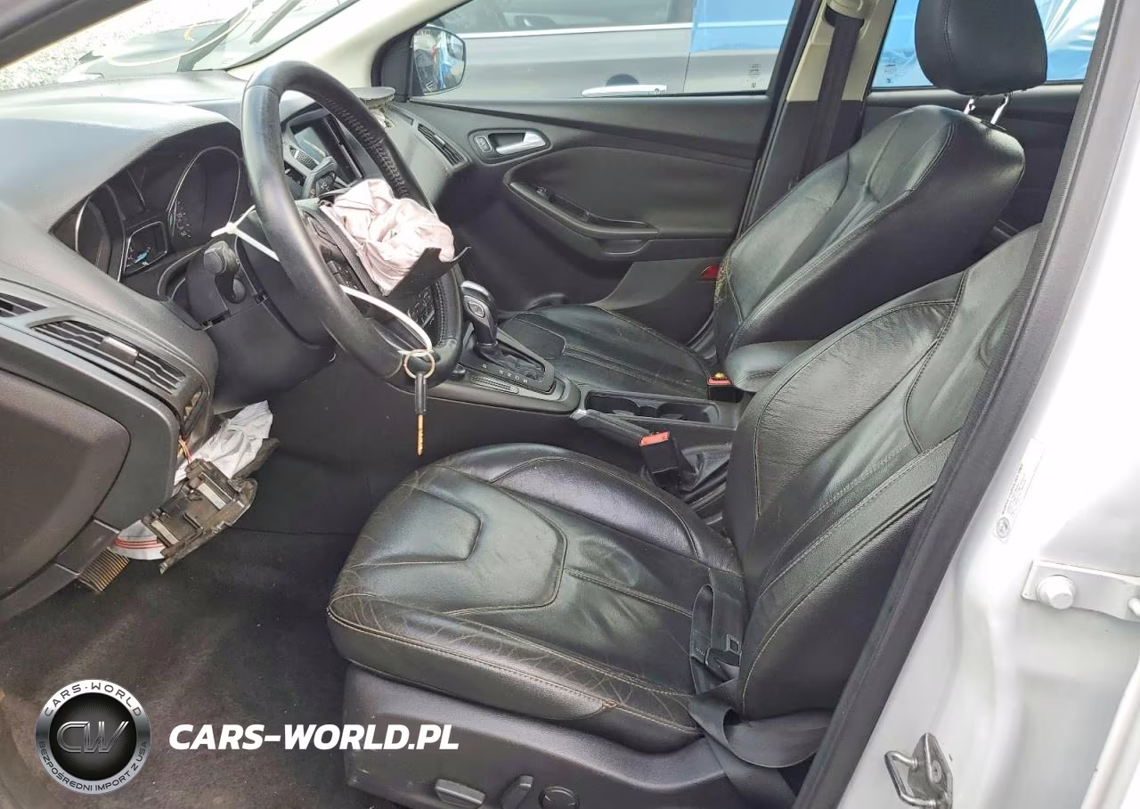 2016 Ford Focus Se VIN:1FADP3F2XGL262579 - 7