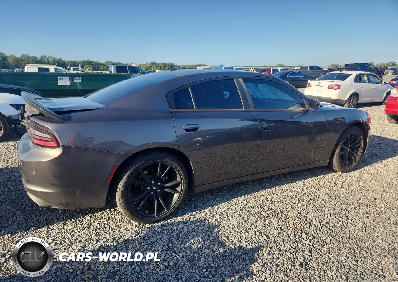 2018 Dodge Charger Sxt VIN:2C3CDXBGXJH336339 - 3