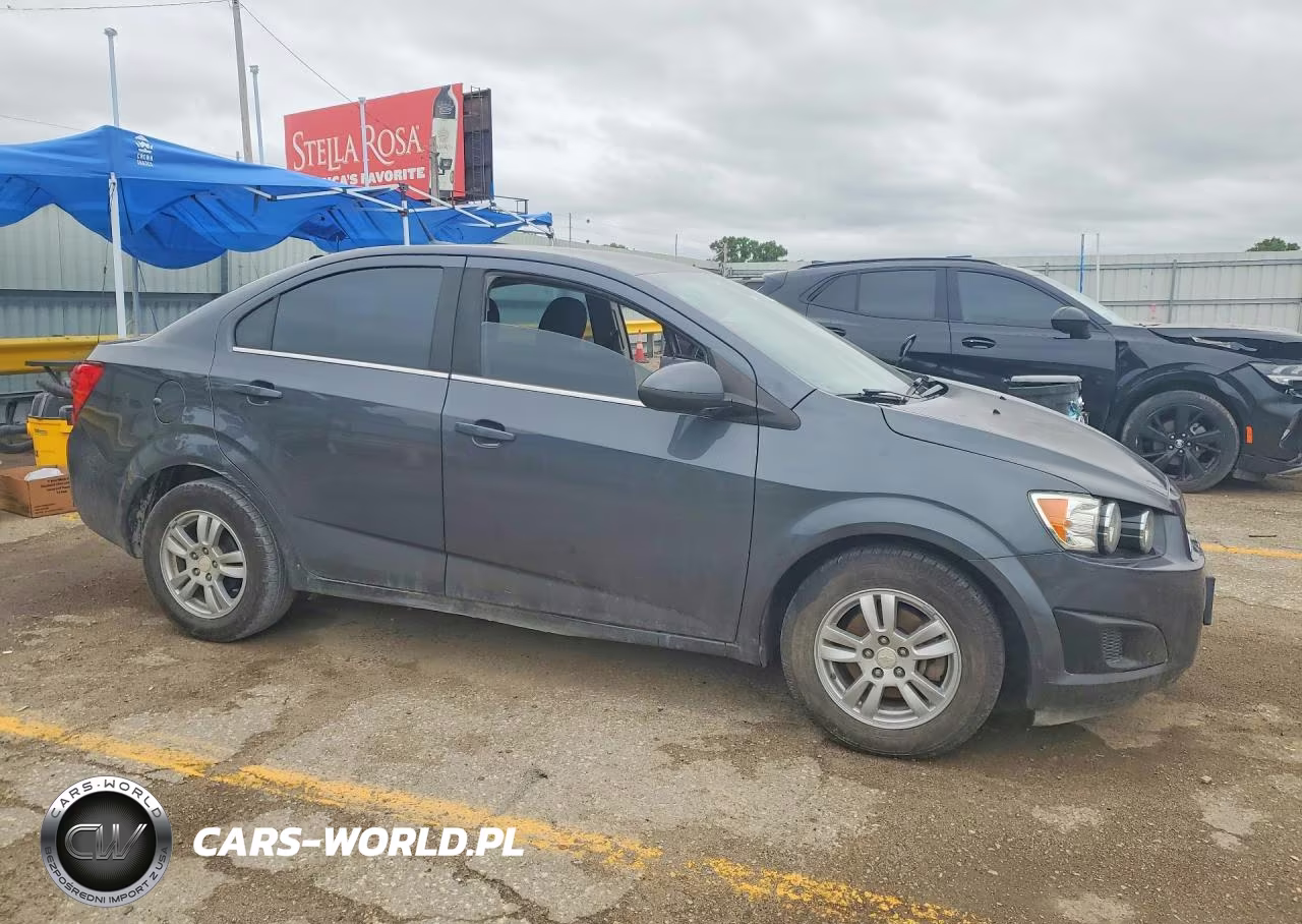 2013 Chevrolet Sonic Lt VIN:1G1JC5SB8D4224471 - 4