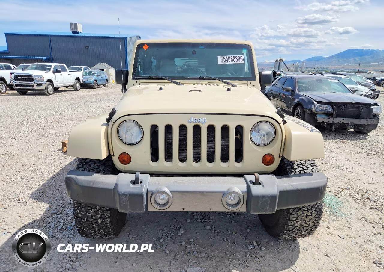 2011 Jeep Wrangler Unlimited Sport VIN:1J4BA3H18BL615850 - 5