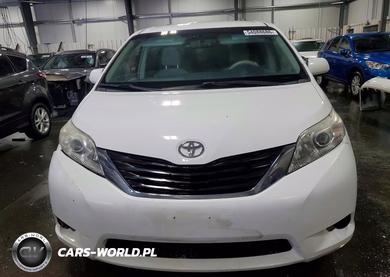 2014 Toyota Sienna Le VIN:5TDKK3DC5ES519624 - 5