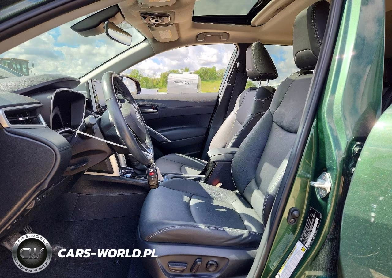 2022 Toyota Corolla Cross Xle VIN:7MUDAABG3NV042414 - 7
