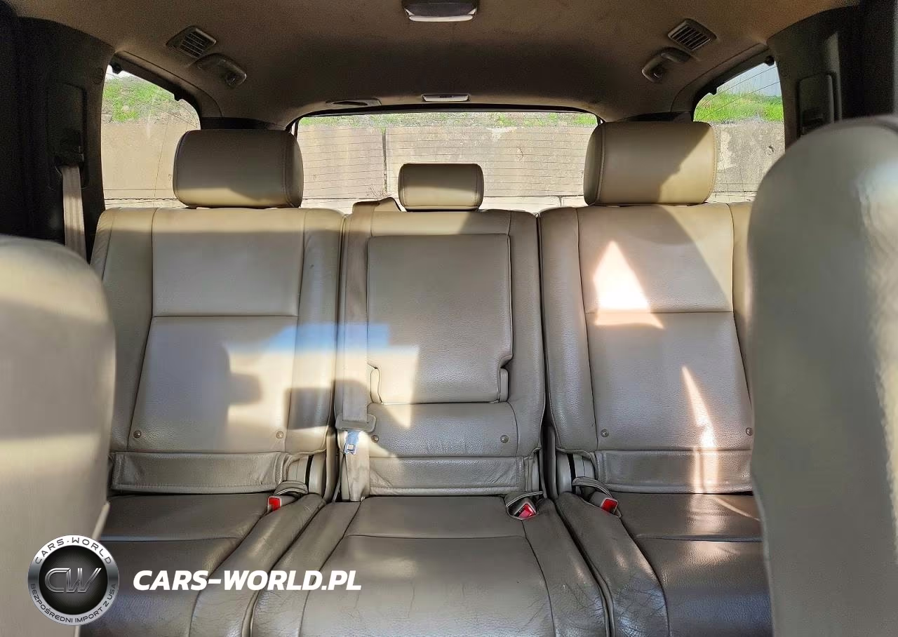 2010 Toyota Sequoia Limited VIN:5TDJY5G14AS034434 - 10