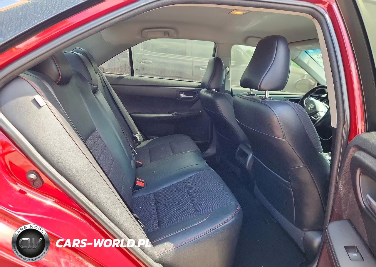 2016 Toyota Camry Se VIN:4T1BF1FK7GU598964 - 10