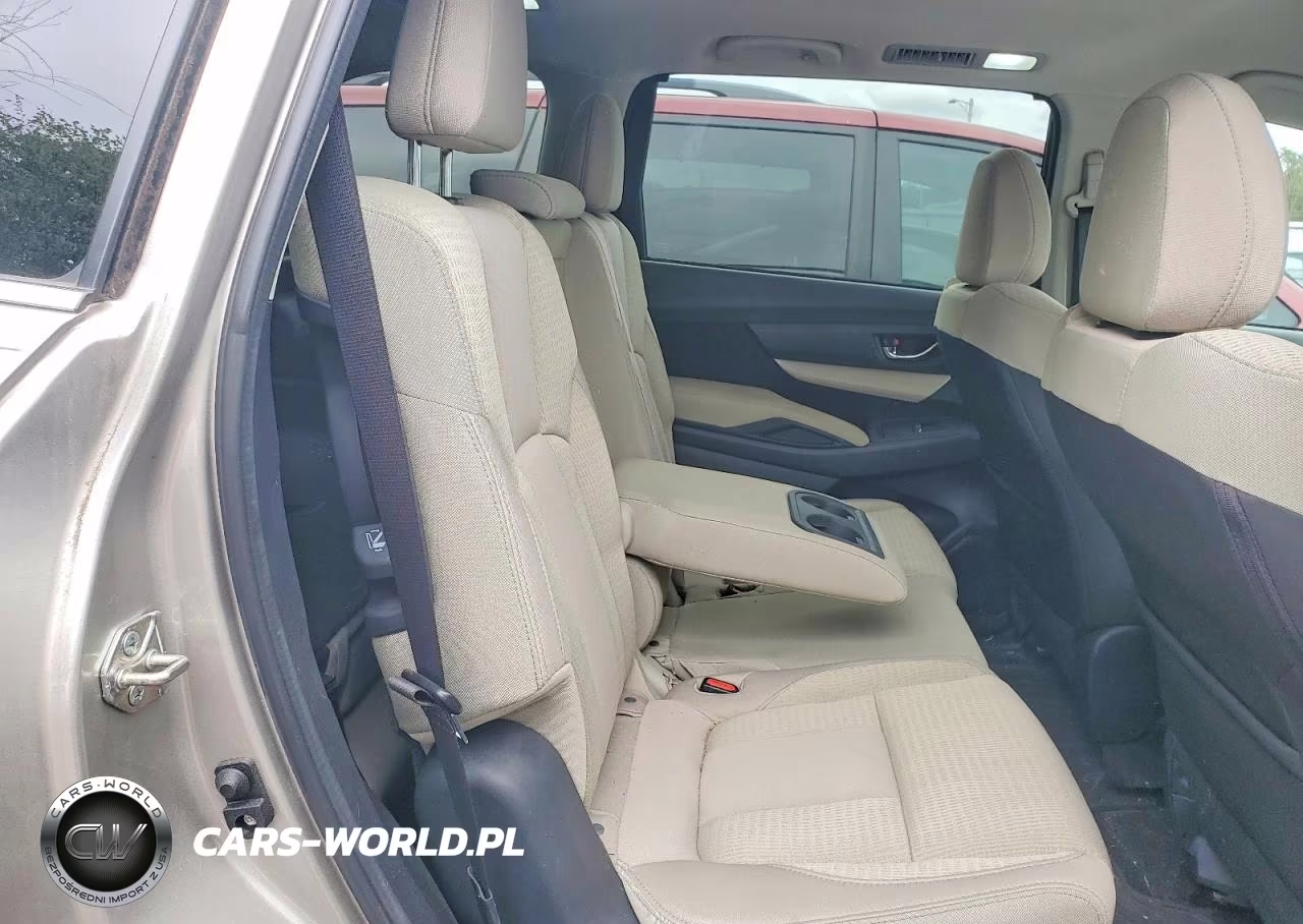 2019 Subaru Ascent Premium VIN:4S4WMABD1K3487761 - 10