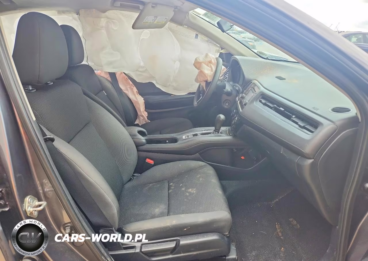 2020 Honda Hr-V Lx VIN:3CZRU5H35LM711843 - 7