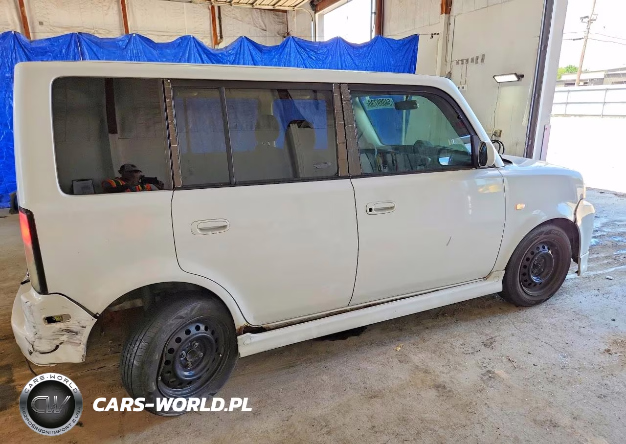 2005 Toyota Scion Xb VIN:JTLKT324350219595 - 3