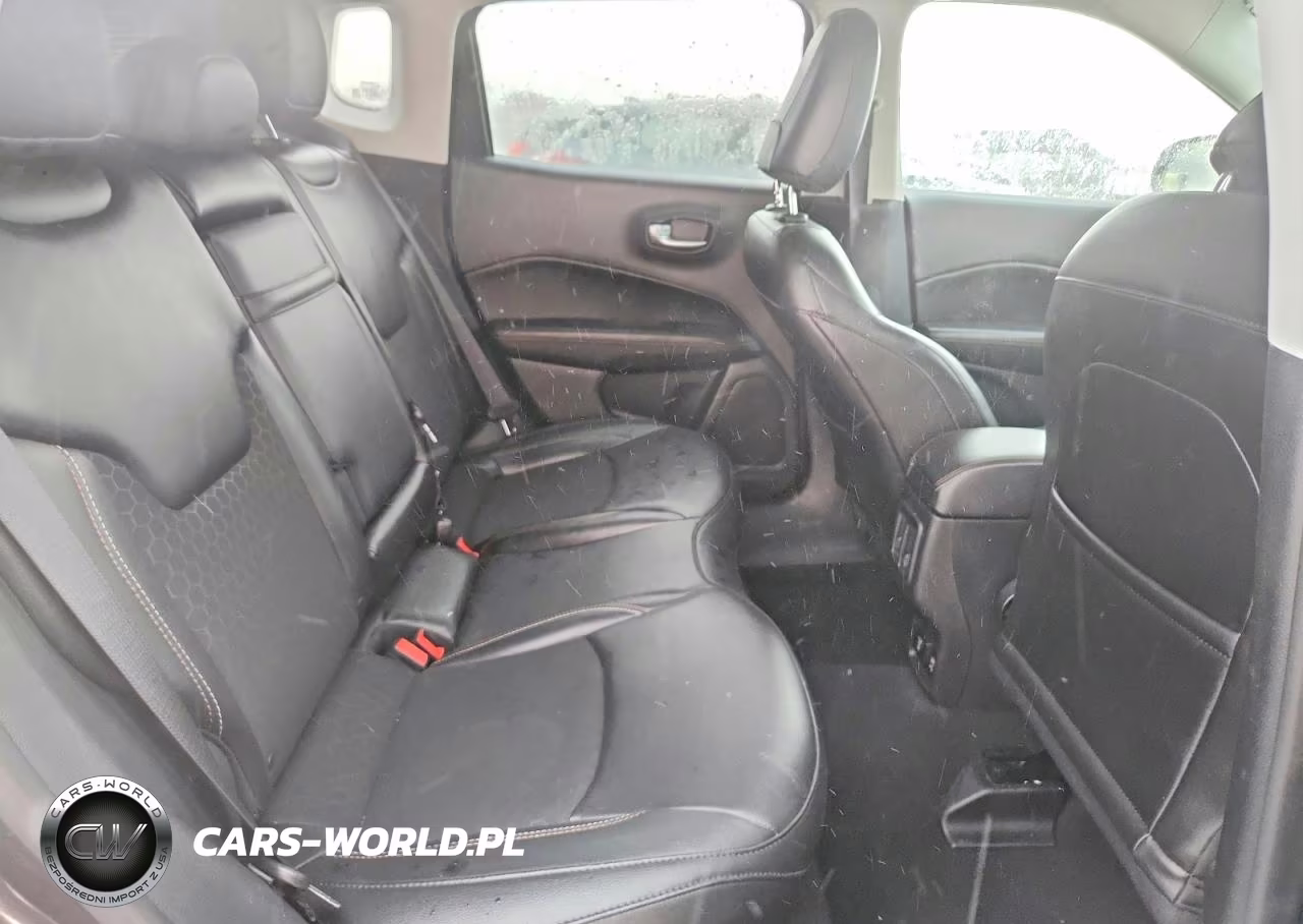 2019 Jeep Compass Latitude VIN:3C4NJCBB4KT614686 - 11