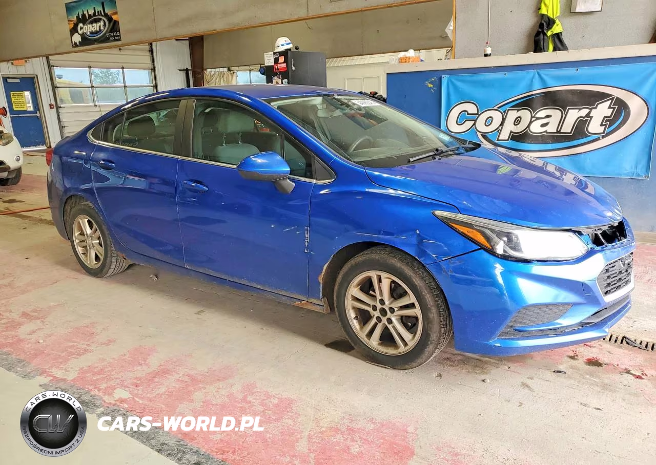 2017 Chevrolet Cruze Lt VIN:1G1BE5SM1H7194606 - 4