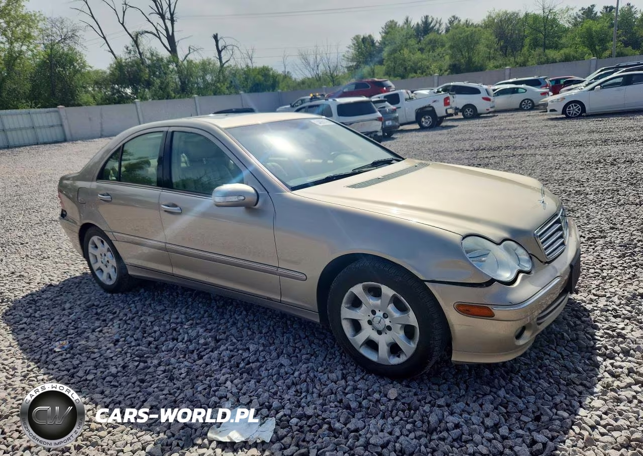 2005 Mercedes-Benz C 240 4Matic VIN:WDBRF81J05F596869 - 4