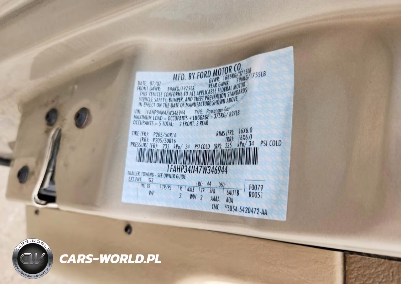 2007 Ford Focus Zx4 VIN:1FAHP34N47W346944 - 13