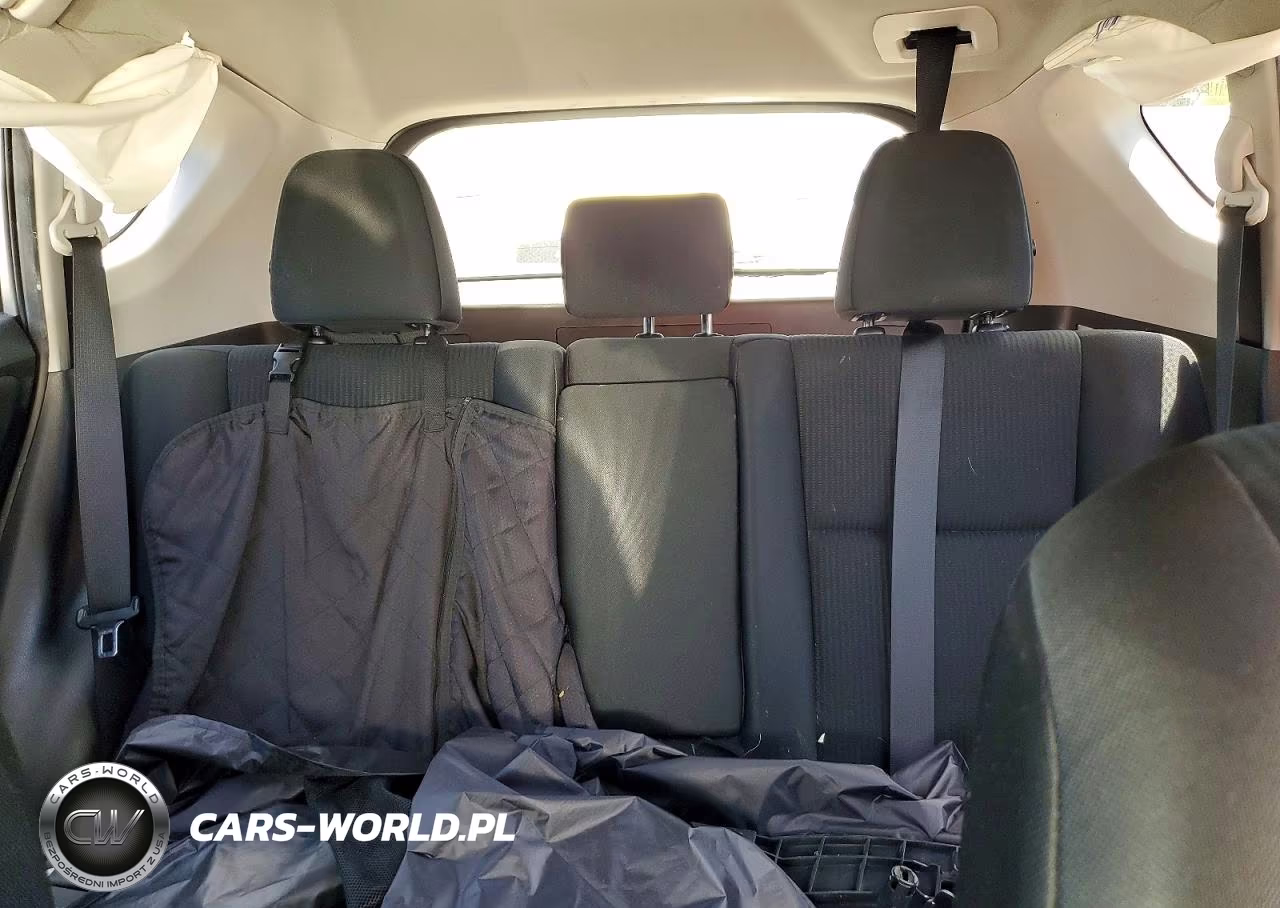 2018 Toyota Rav4 Le VIN:2T3ZFREV6JW469217 - 10