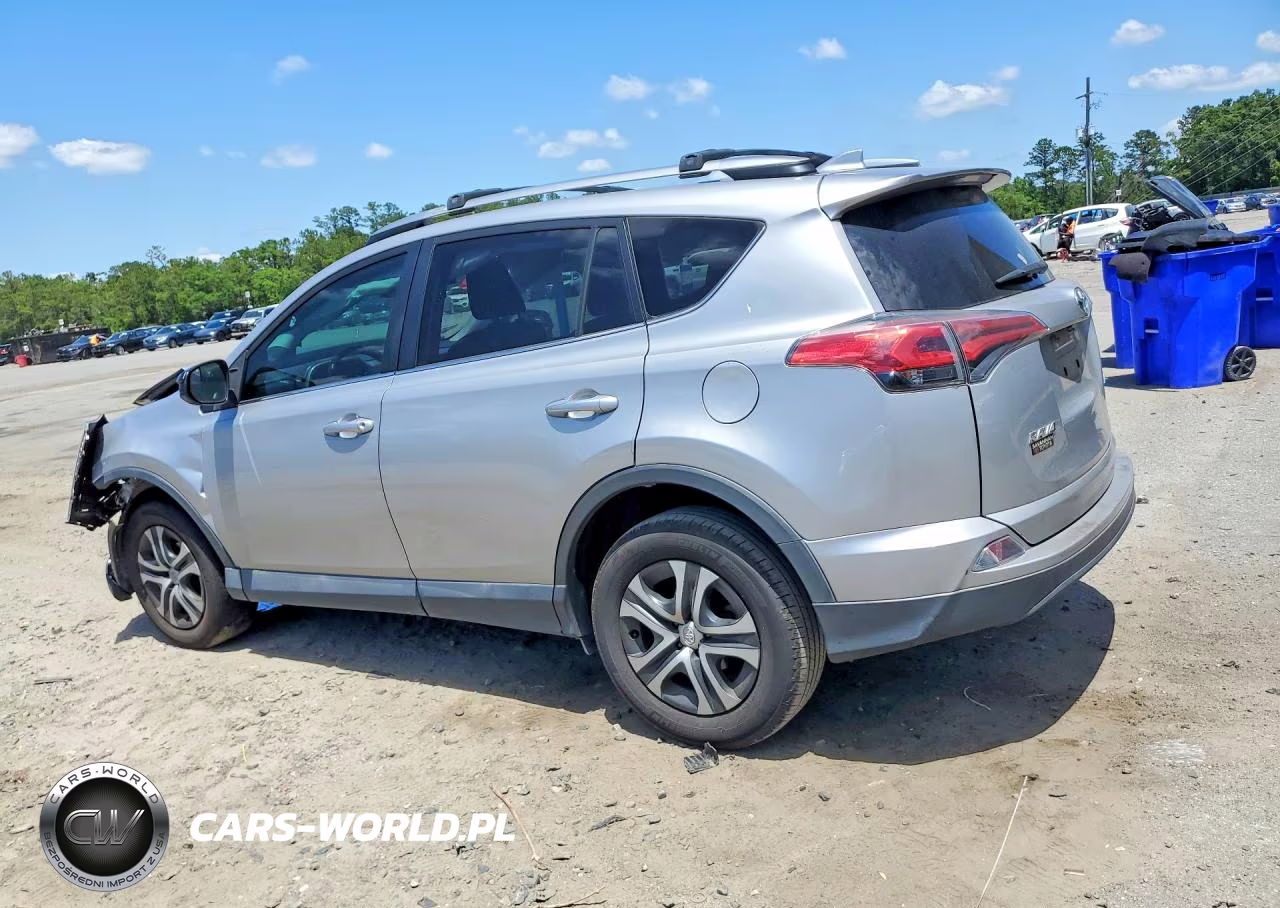 2018 Toyota Rav4 Le VIN:2T3ZFREV6JW469217 - 2