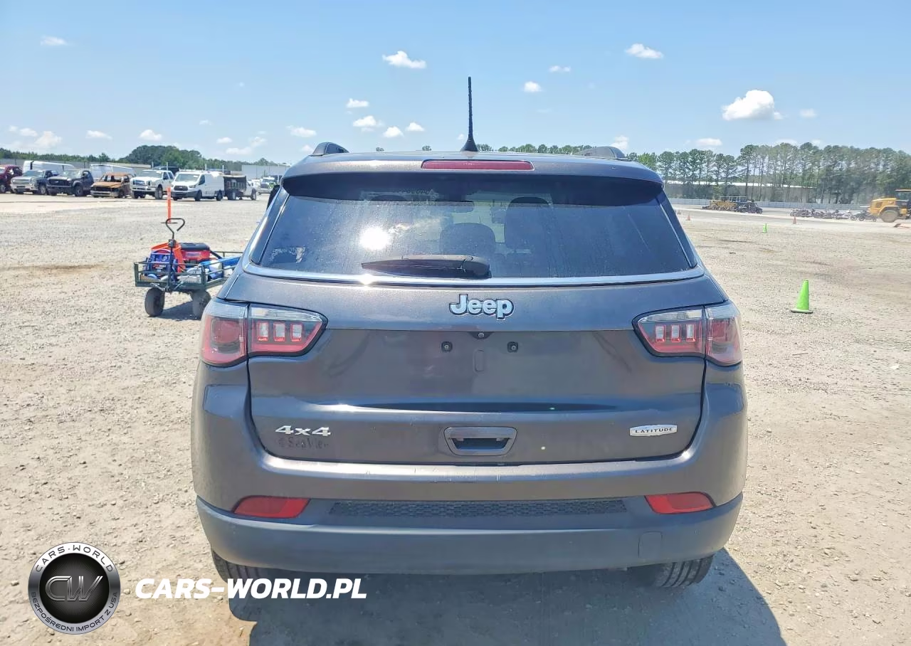2018 Jeep Compass Latitude VIN:3C4NJDBB2JT481267 - 6