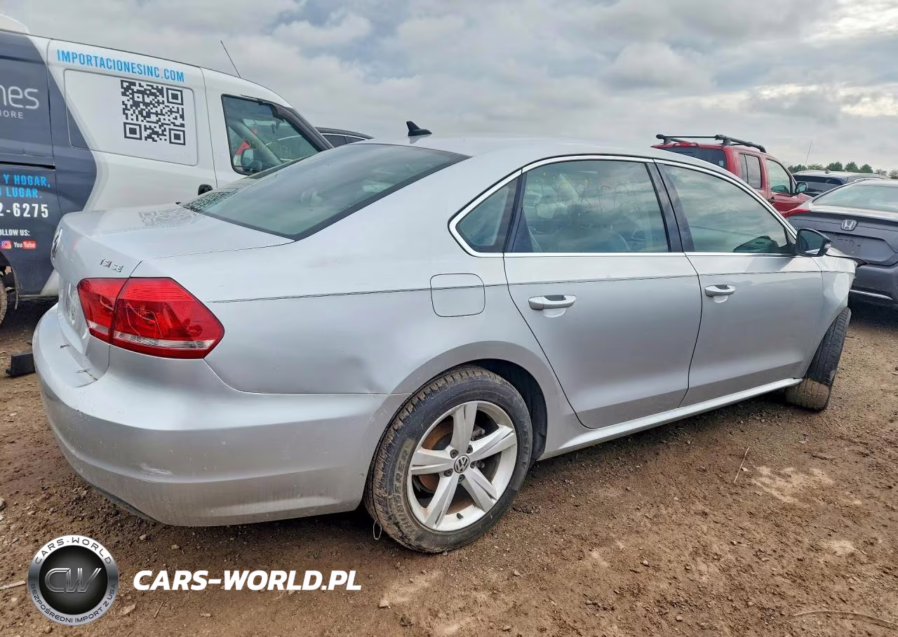 2014 Volkswagen Passat Se VIN:1VWBT7A38EC118205 - 3