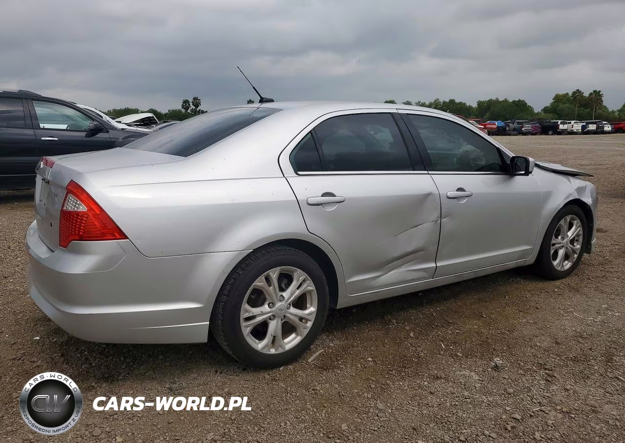 2012 Ford Fusion Se VIN:3FAHP0HA3CR269325 - 3