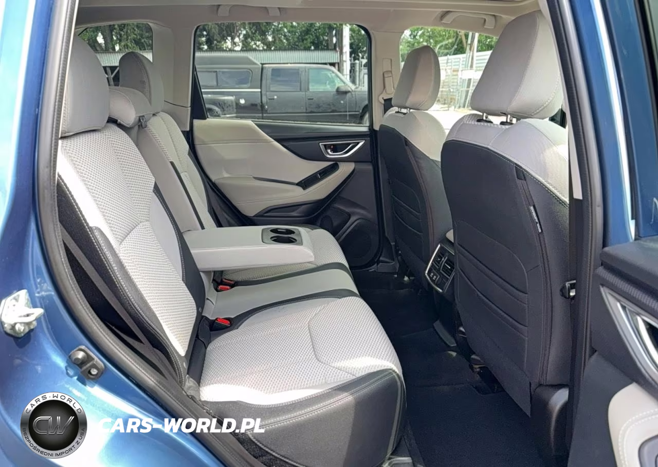 2020 Subaru Forester Premium VIN:JF2SKAJC0LH417207 - 6