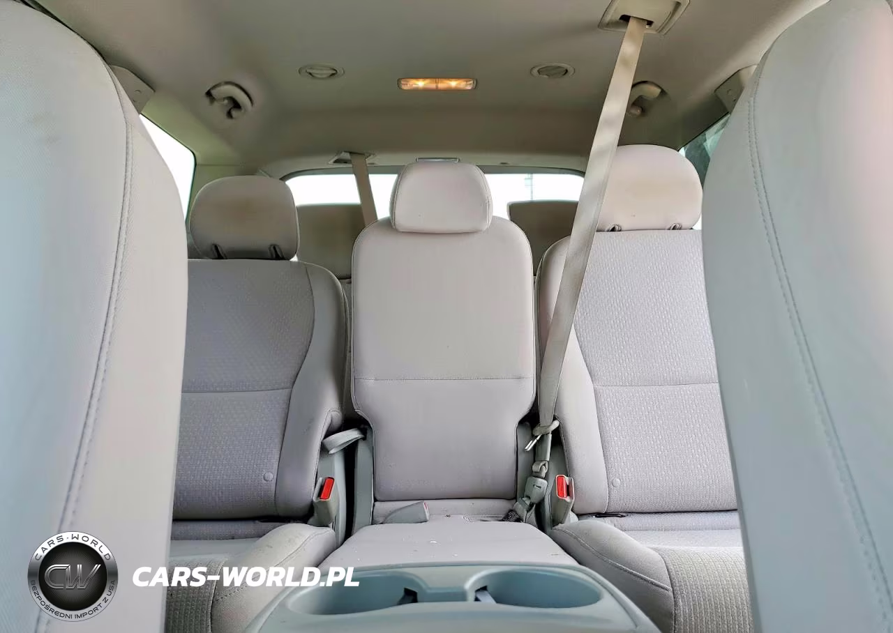 2018 Kia Sedona Lx VIN:KNDMB5C13J6373559 - 10