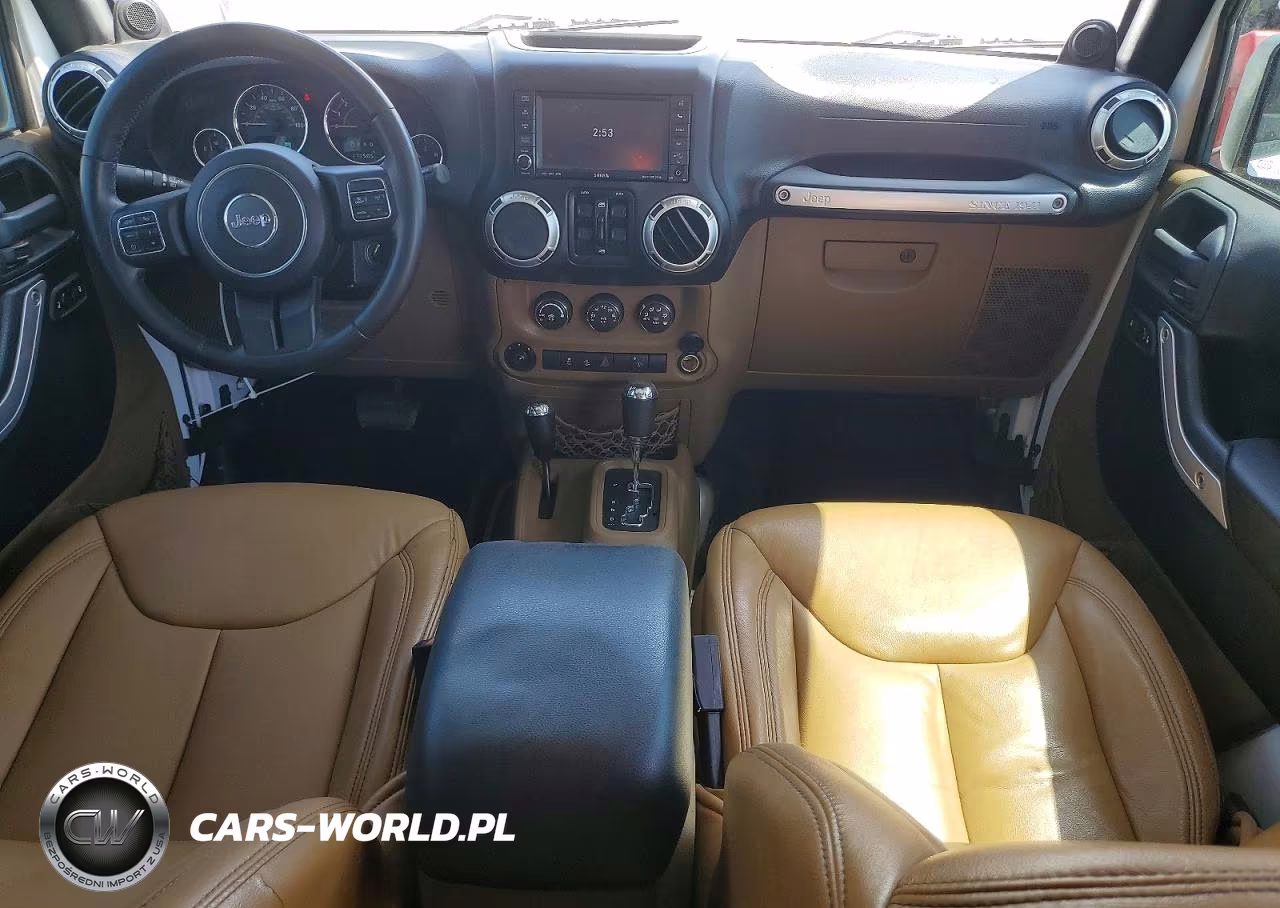 2014 Jeep Wrangler Unlimited Sahara VIN:1C4BJWEG0EL212501 - 8