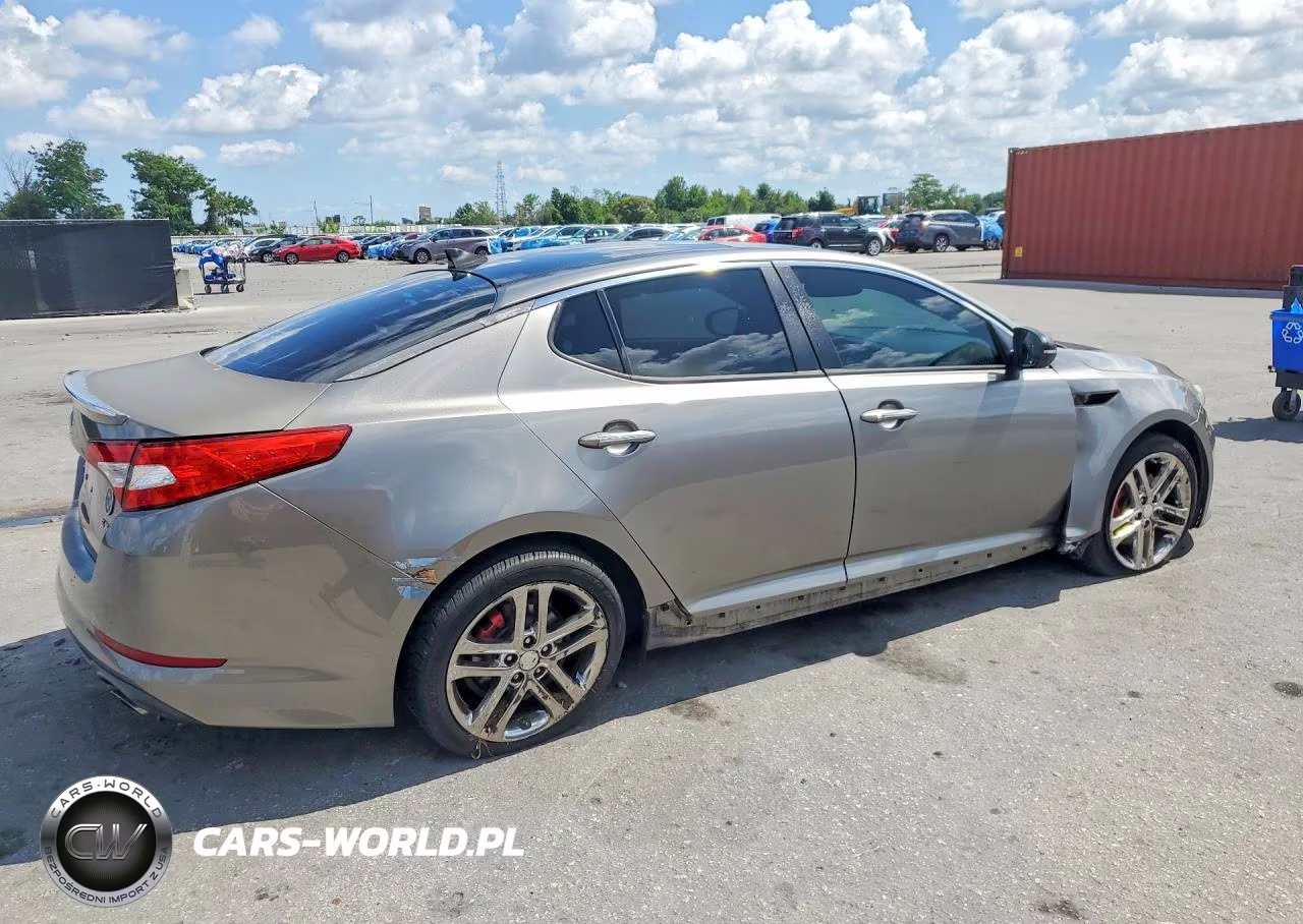 2013 Kia Optima Sx VIN:5XXGR4A60DG179594 - 3