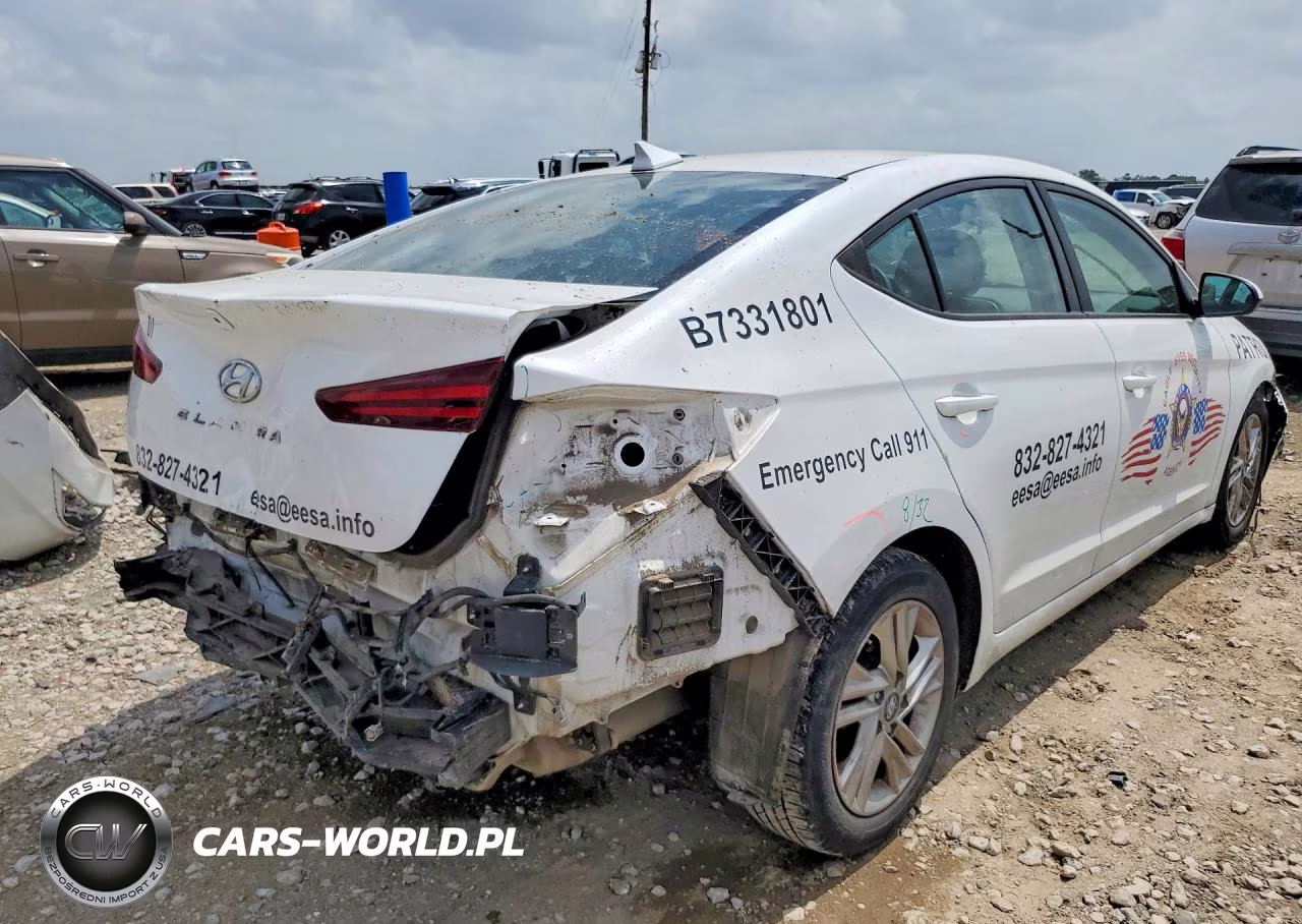 2020 Hyundai Elantra Sel VIN:5NPD84LF5LH554241 - 3