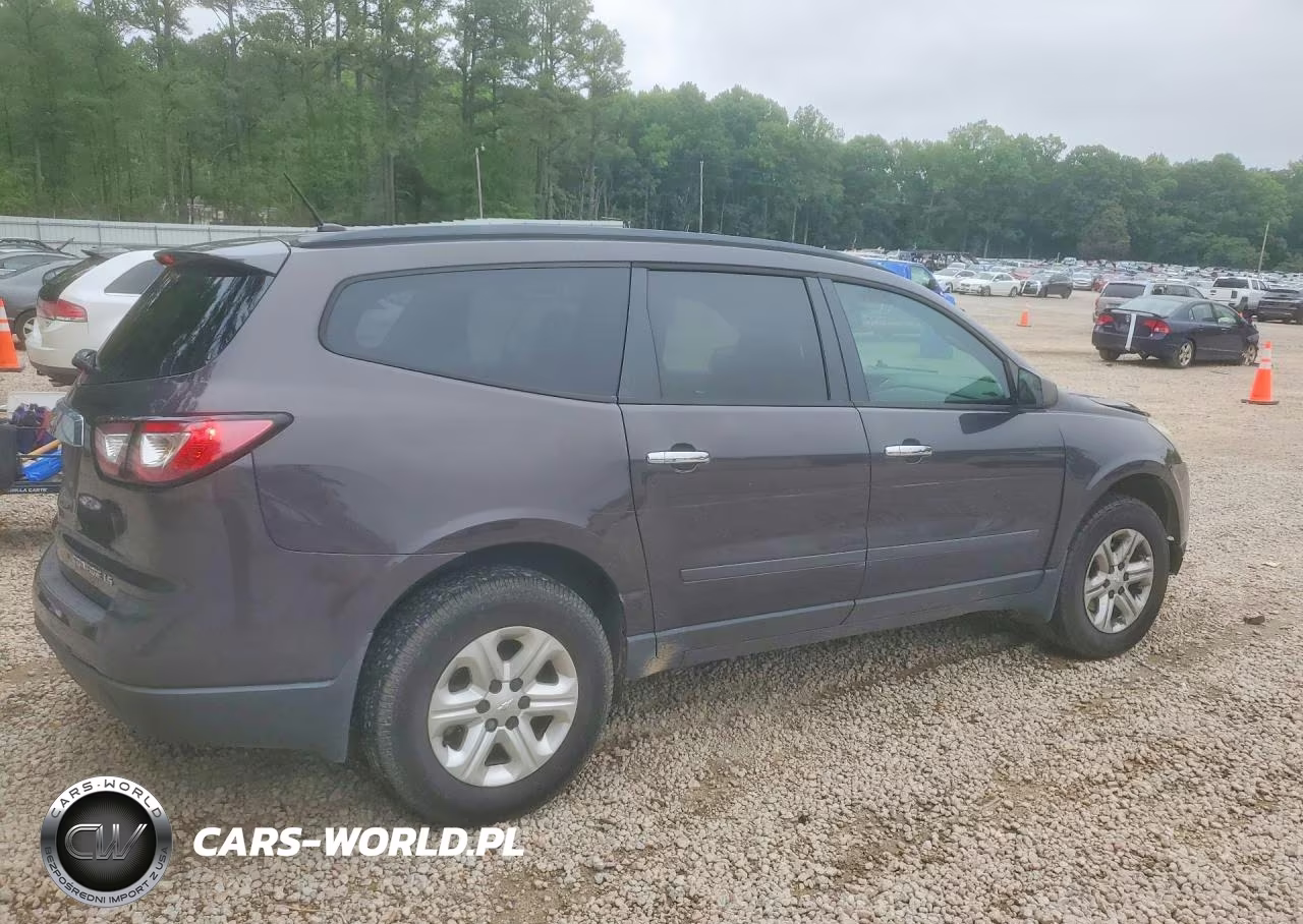 2014 Chevrolet Traverse Ls VIN:1GNKRFED2EJ307384 - 3