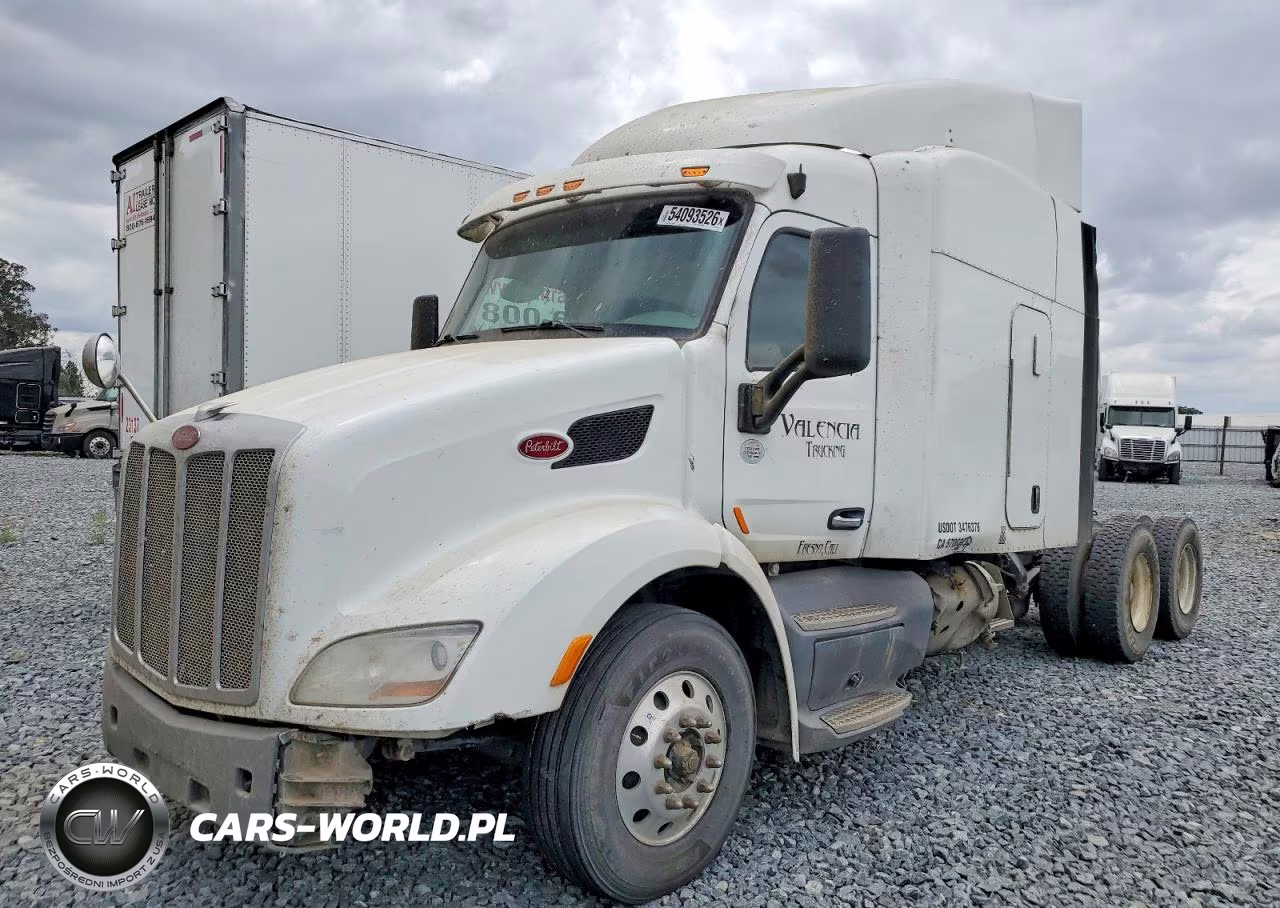 2015 Peterbilt 579 Semi Truck VIN:1XPBDP9X5FD255443 - 2