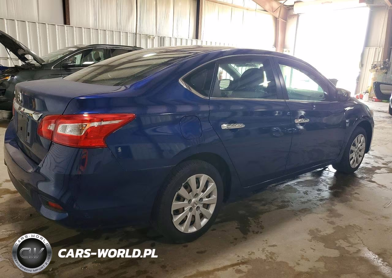 2018 Nissan Sentra S VIN:3N1AB7APXJY325994 - 3