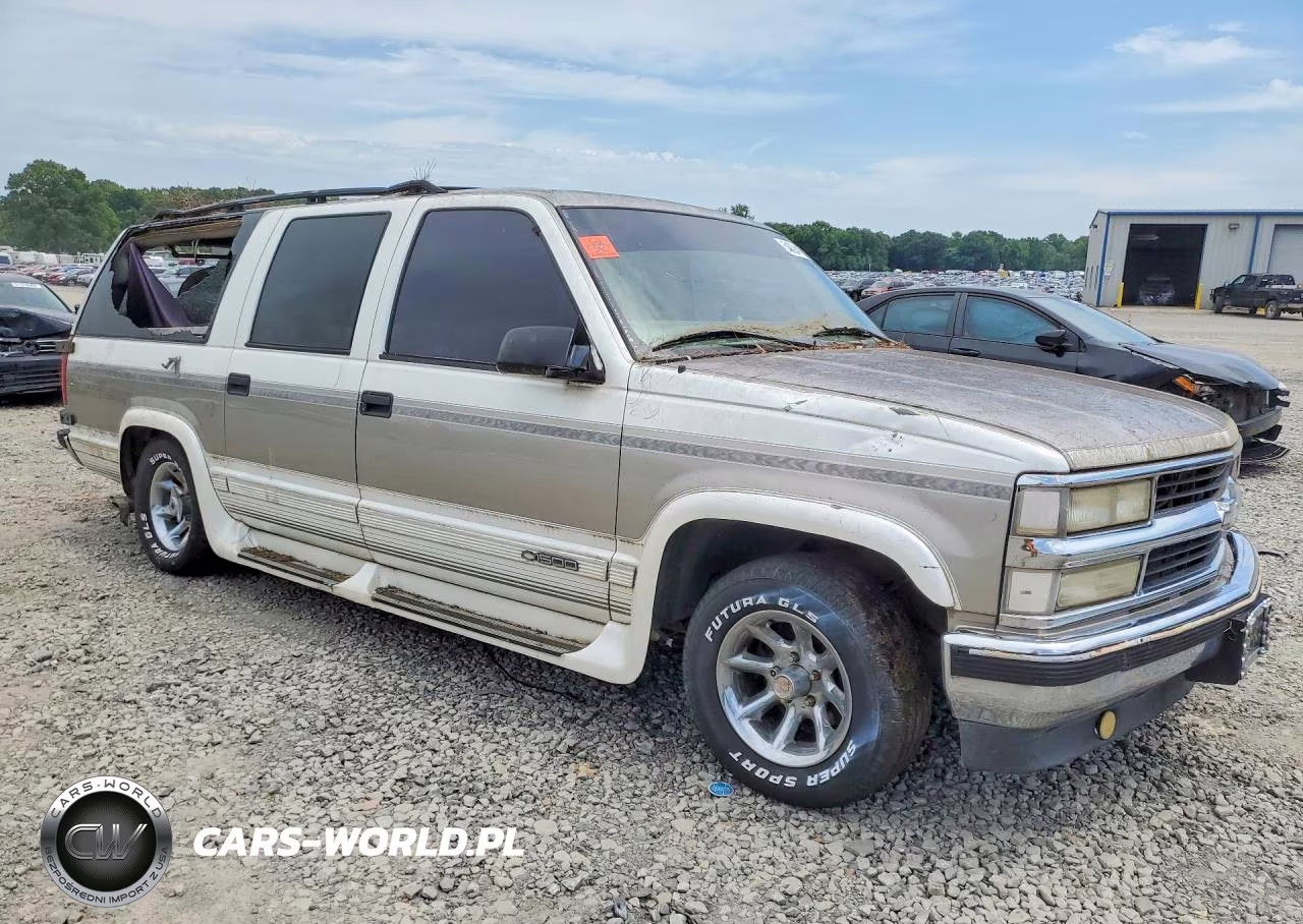 1999 Chevrolet Suburban C1500 VIN:3GNEC16R7XG143260 - 4